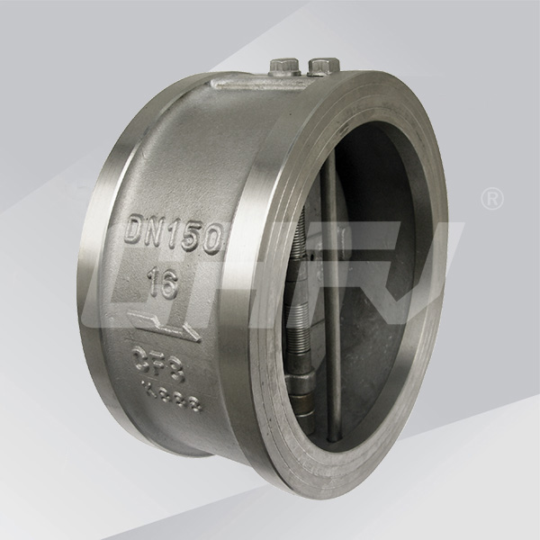 Coupling double flap swing check valve